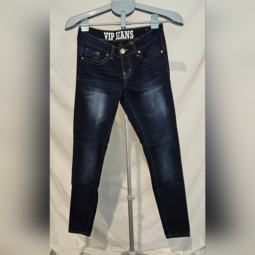 *NWOT* VIP Women's Dark Indigo Skinny Jeans